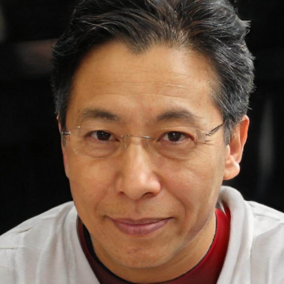 Фото ведущего эксперта Марко Беллуччи